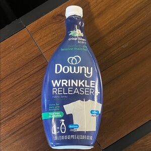 Wrinkle Releaser Plus Fabric Spray - Blue